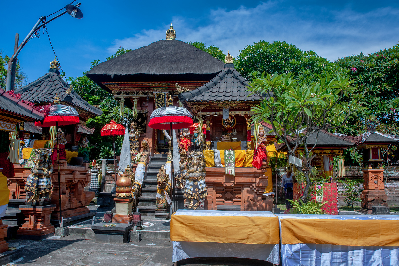 Pura Malingkiuh temple in Tempekan Sentaka