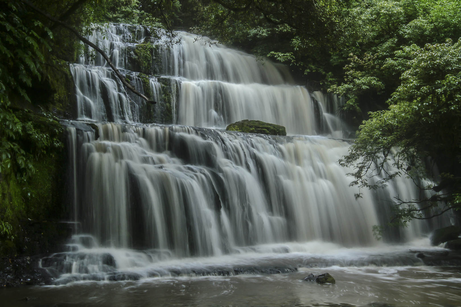 Purakaunui Wasserfall