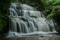 Purakaunui Wasserfall