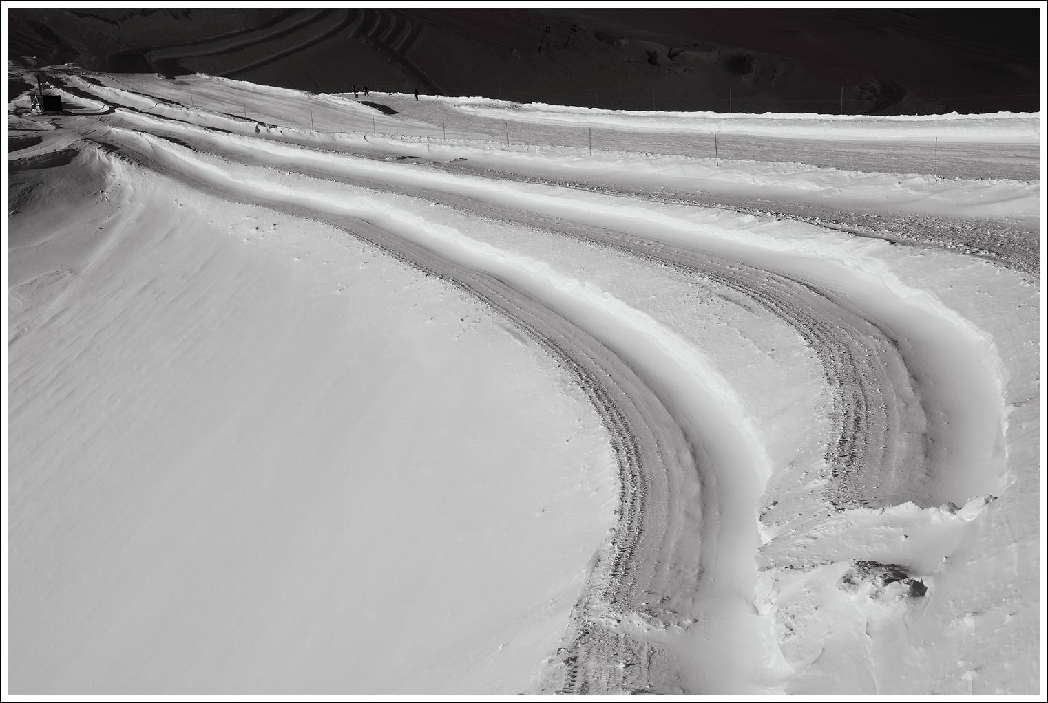 Pure snow over 3500m. Allalin Kanton Wallis