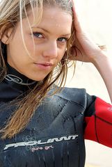 pure surfergirl..