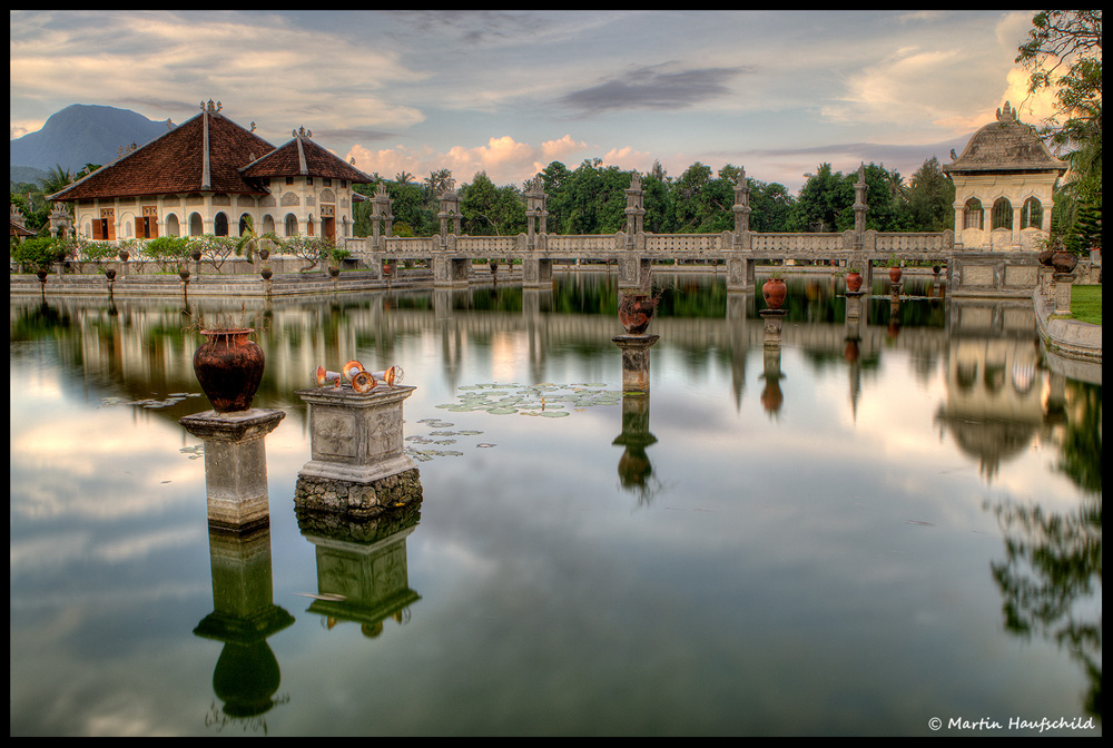 Puri Taman Ujung