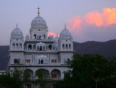 Pushkar-Tempel im Dämmerlicht