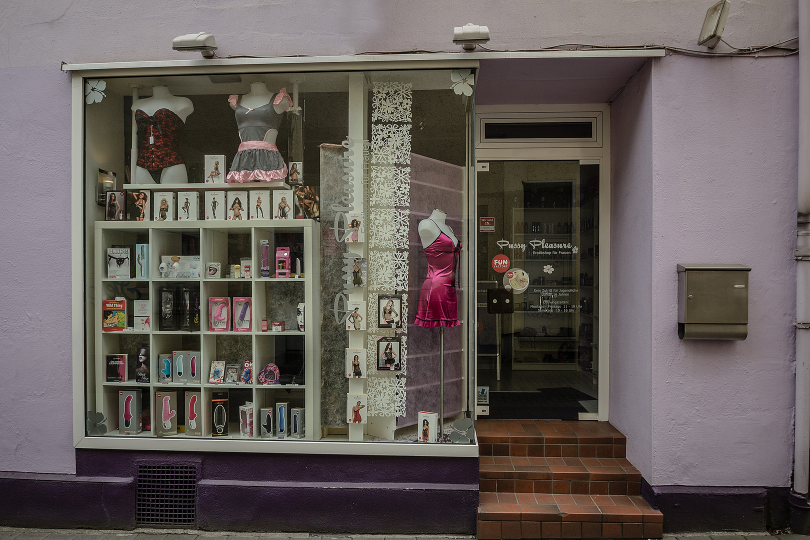 Pussy pleasure duisburg