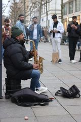 P_V7_street_sax_stgt_ c75d-0017-col