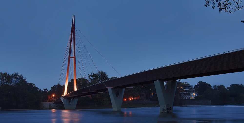 Pylon-Brücke