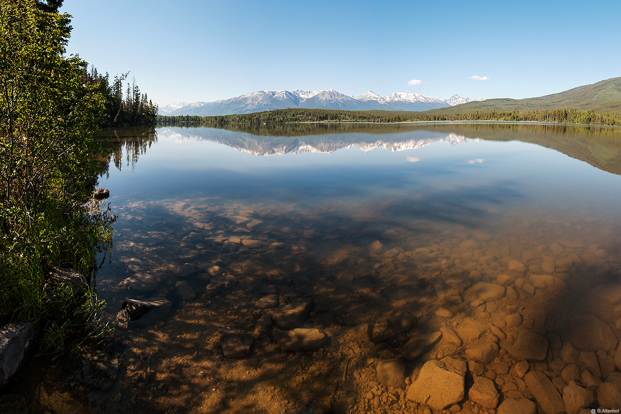 Pyramid Lake & Pyramid Mountain