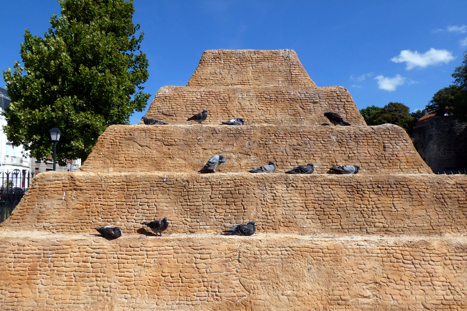 Pyramide de Djézer Jardin Mariette