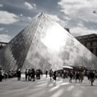 Pyramide du Louvre