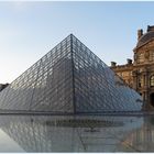 Pyramide du Louvre - Paris