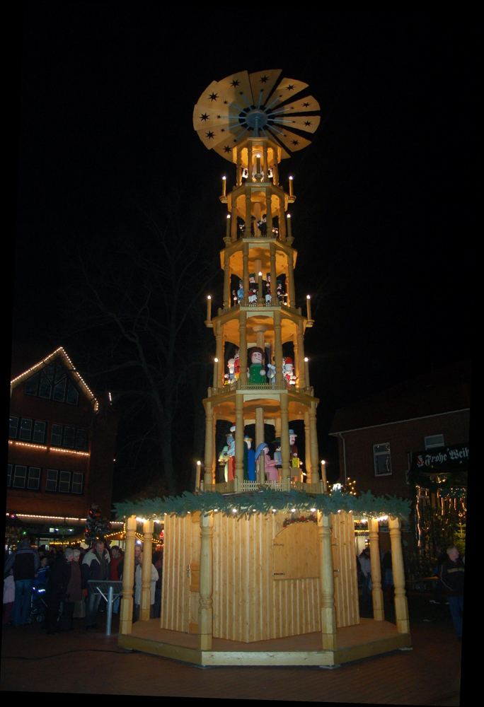 Pyramide im Dunkeln