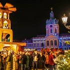 Pyramide, Schloss und Weihnachtsbaum