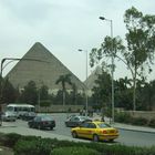 Pyramiden von Gizeh /\ /\ /\