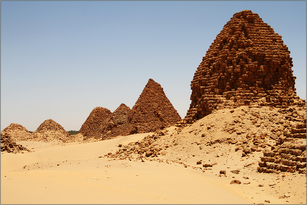 pyramiden von nuri