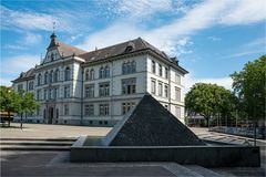 Pyramidenbrunnen