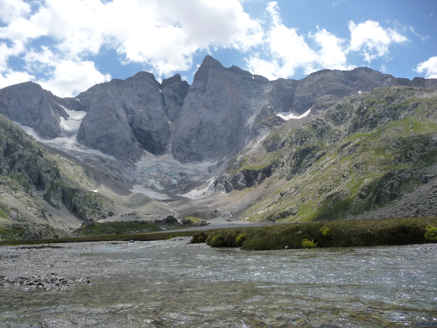 Pyrénées françaises-Au dessus de Cauterets Pont d'Espagne