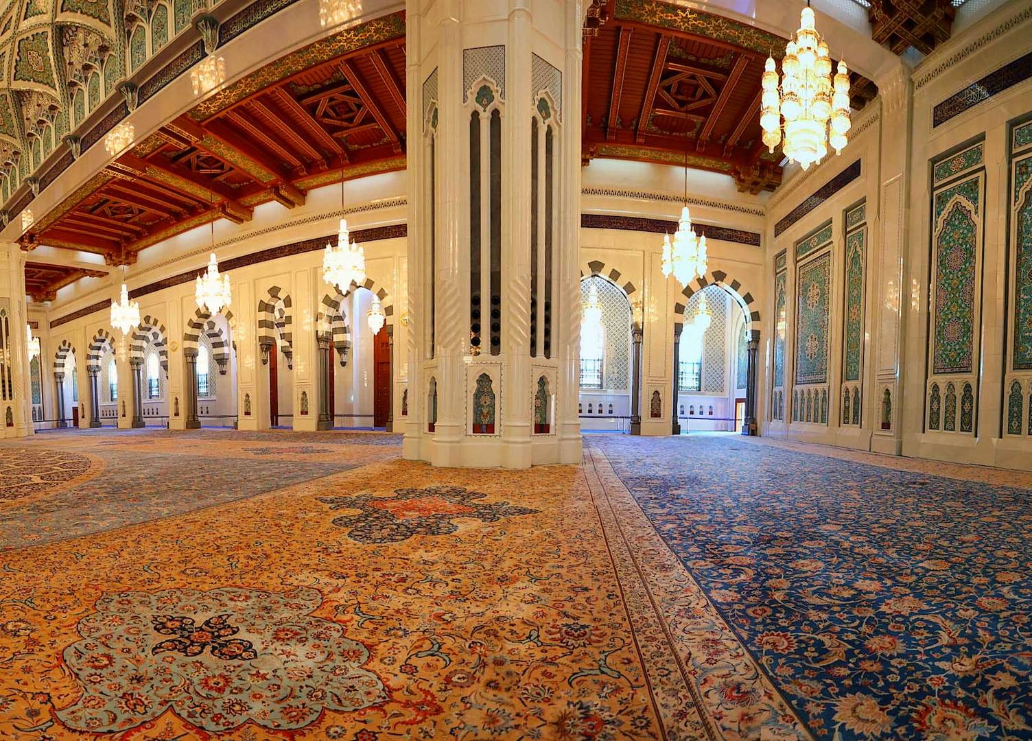 Qaboos- Moschee. Gebetsraum