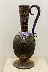 Qadjarische Kupfervase 