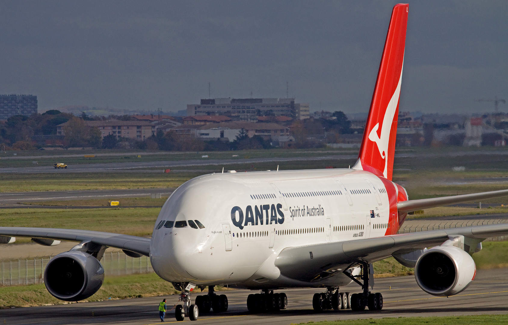 Qantas A380 Final Reg. VH-OQL