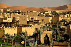 Qasr Al Sarab - mirage palace