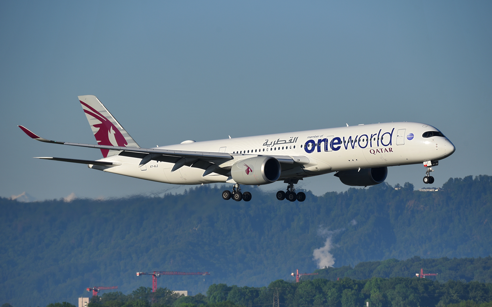 Qatar Airways Airbus A350-900 A7-ALZ 