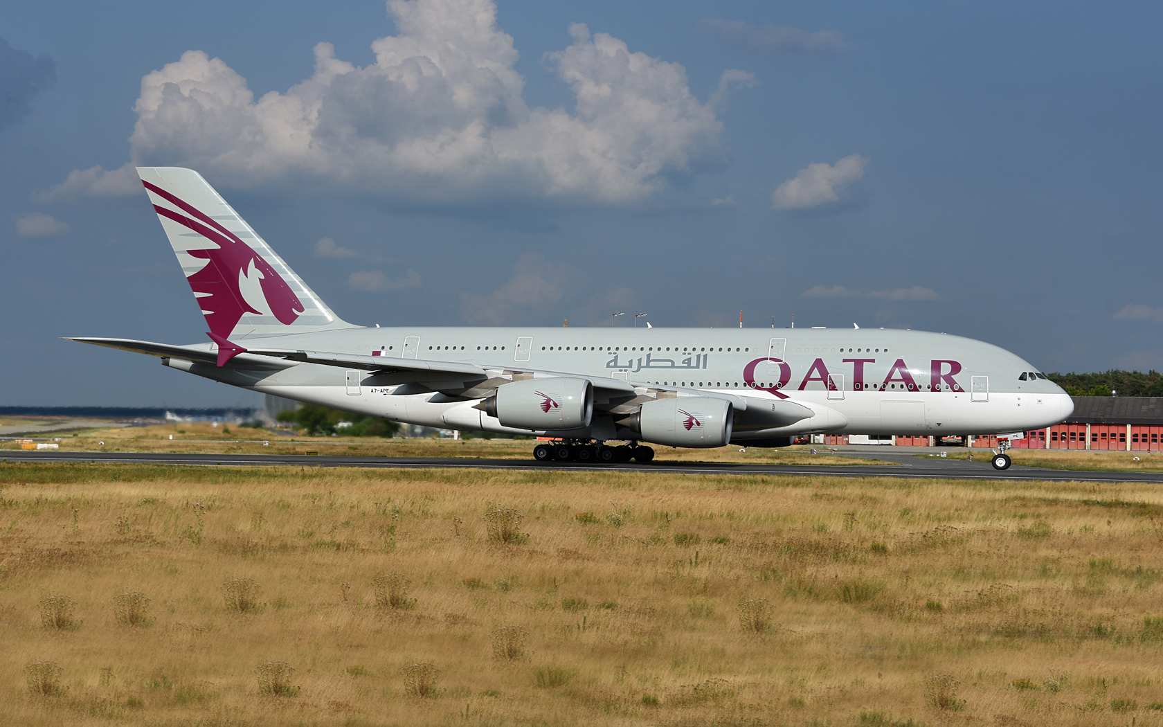 Qatar Airways Airbus A380 A7-APE 