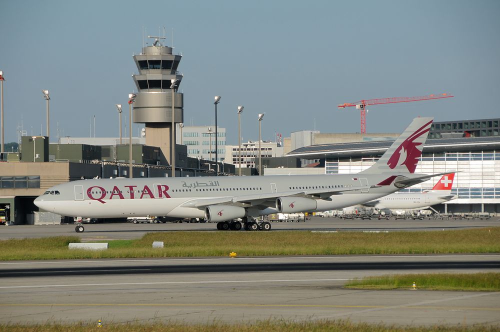 Qatar Amiri Airbus A 340-300 A7-AAH