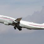 Qatar Amiri Flight  -  Boeing 747-8