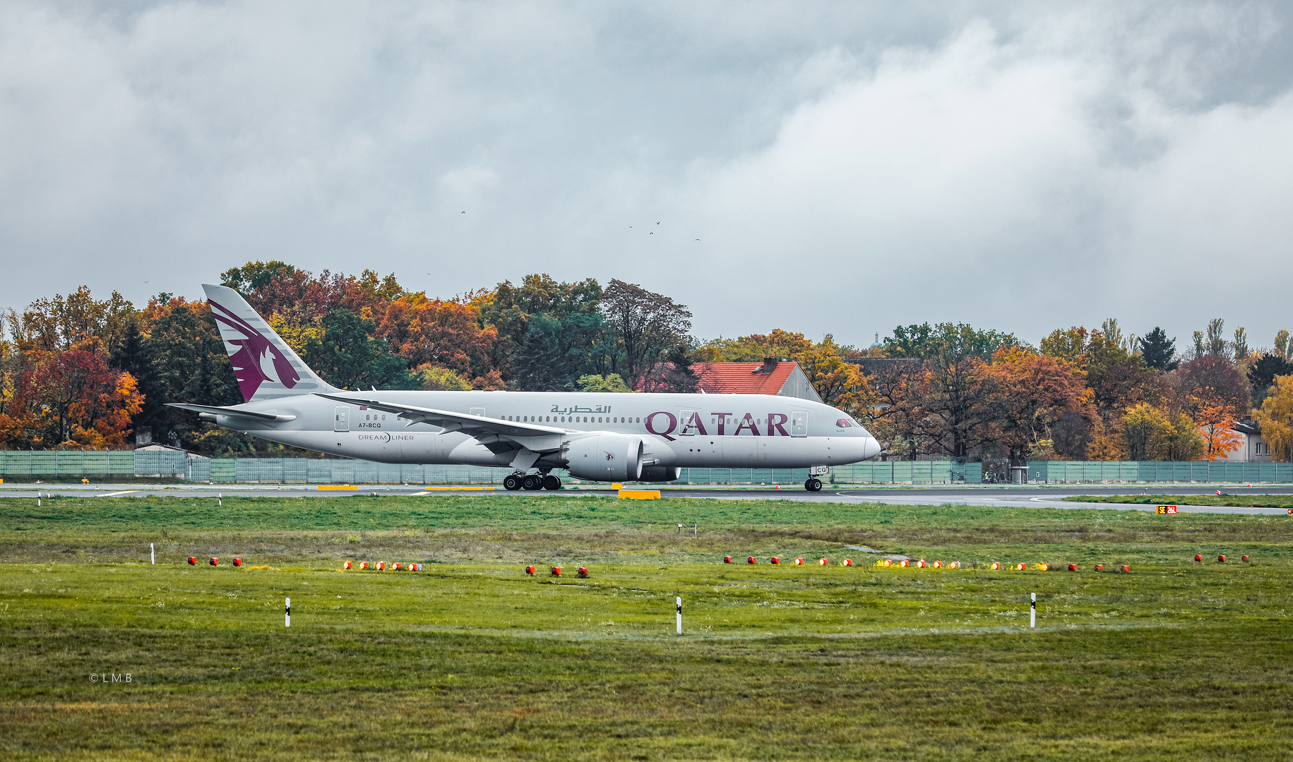 Qatari 82, ready for take off Runway 26 left