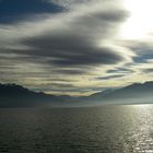 Qaund le soleil veut percer sur le lac D'annecy