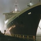 QE2