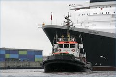 QE2 + Bugsier 20 & Fiete