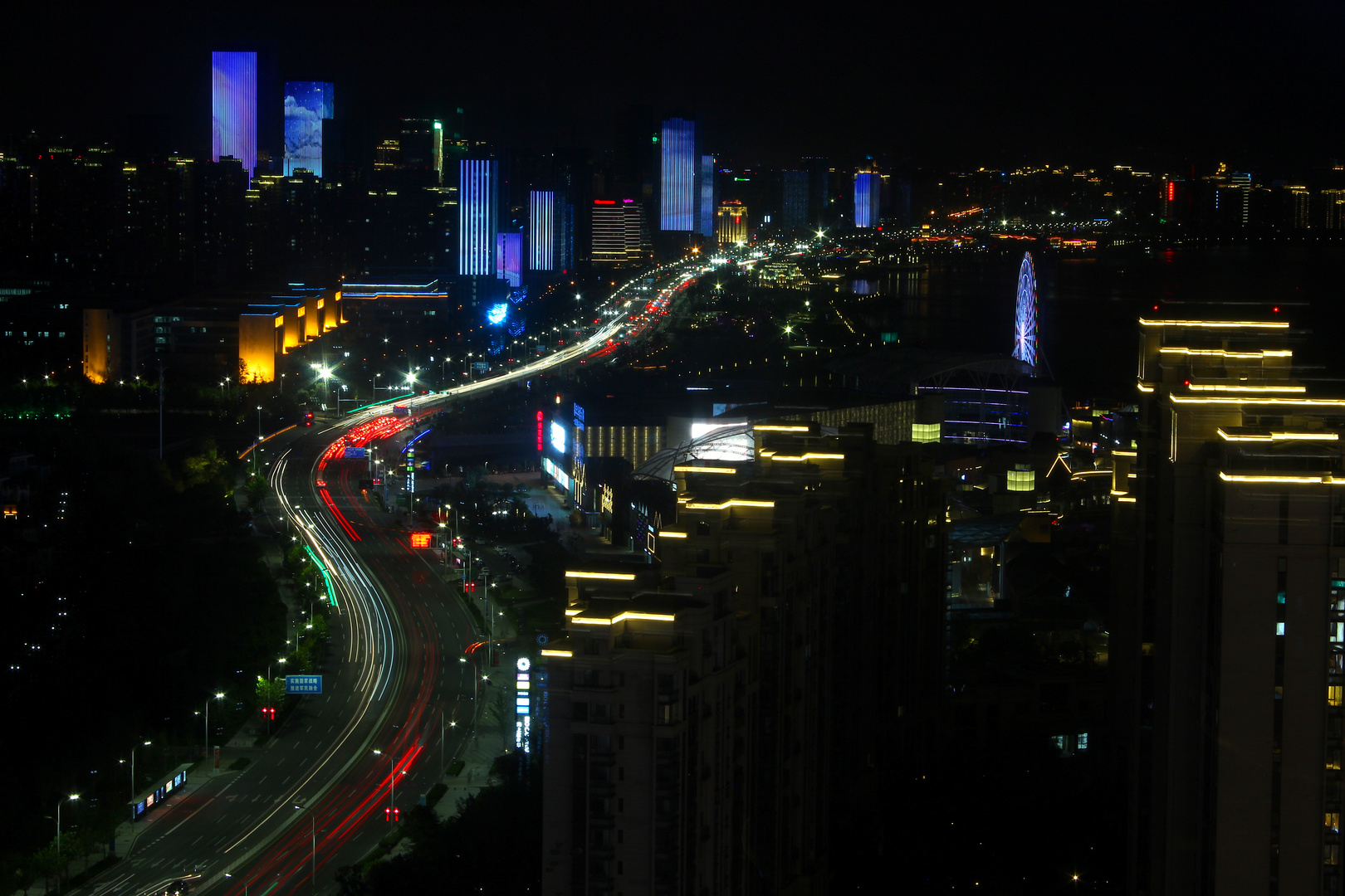 Qingdao CN in der Nacht