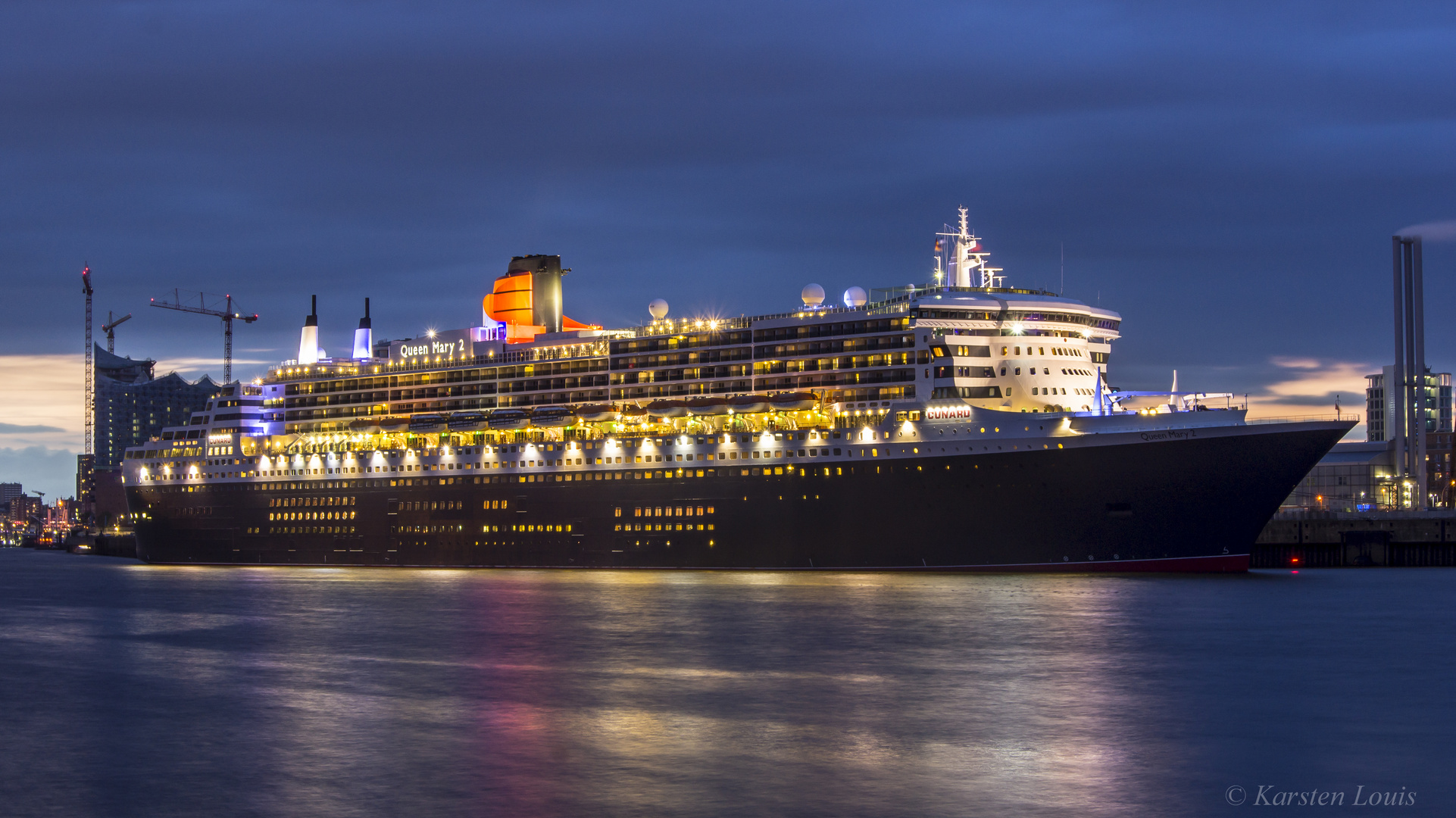 QM 2 in Hamburg