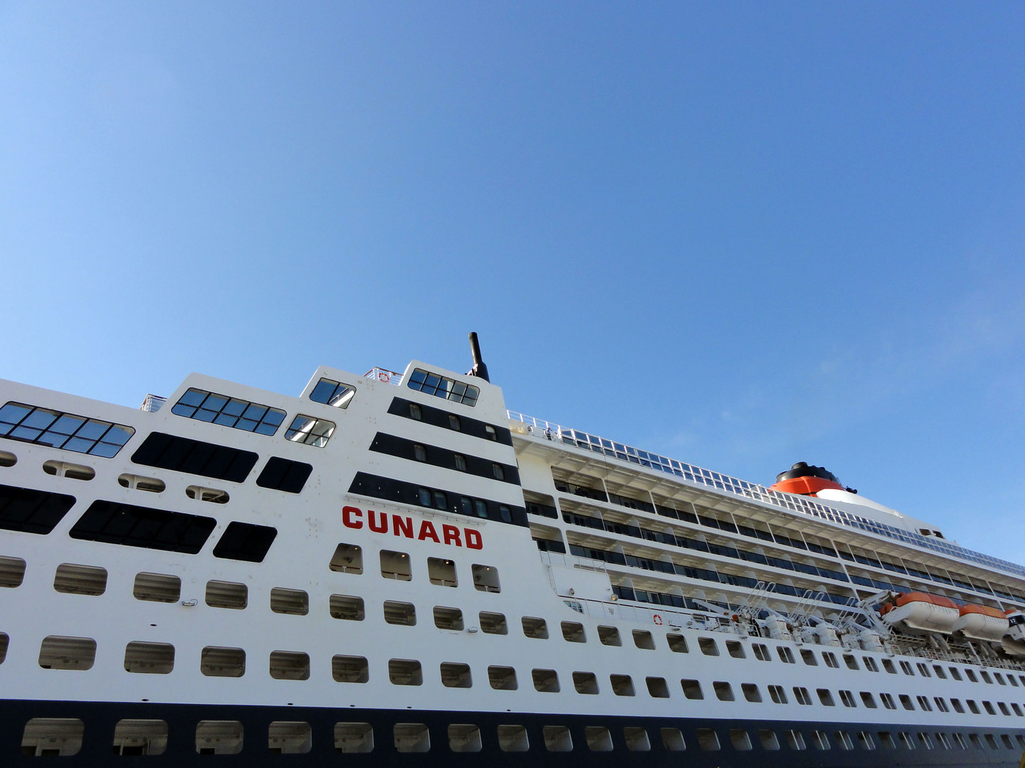 QM2