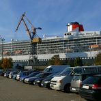 QM2 auf dem Parkplatz