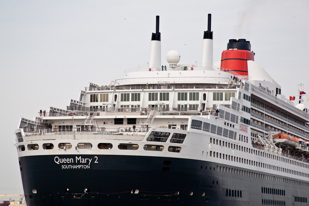 QM2 Heckansicht