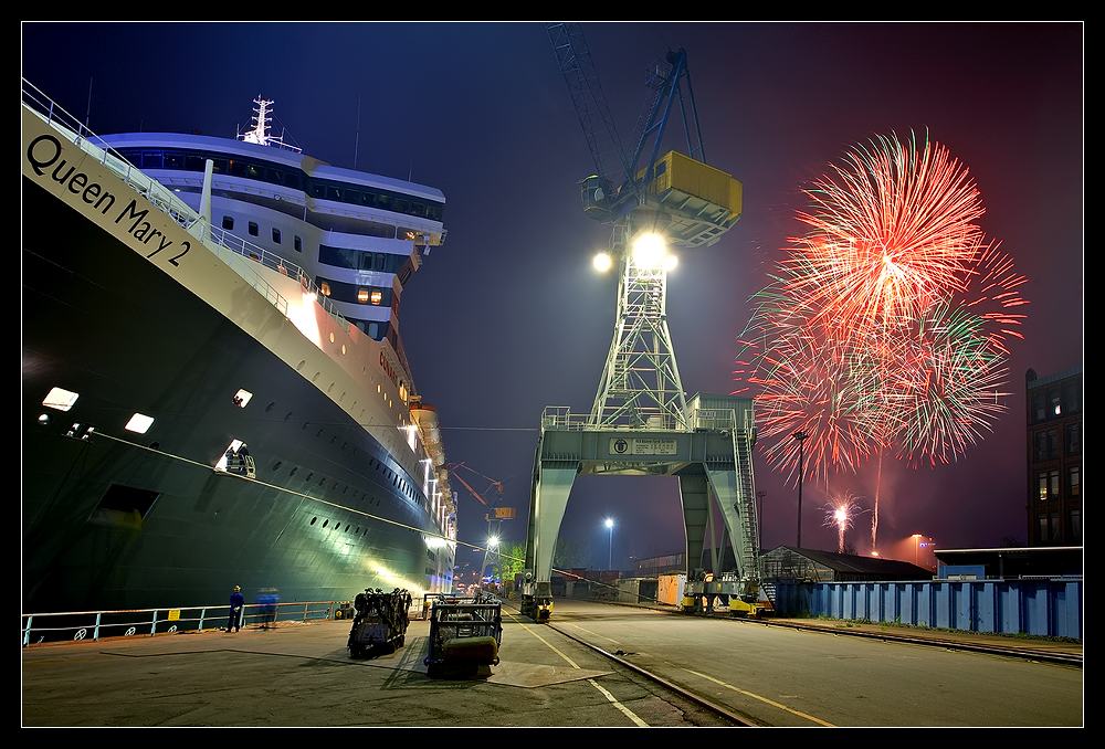 QM2 im Dock 2006