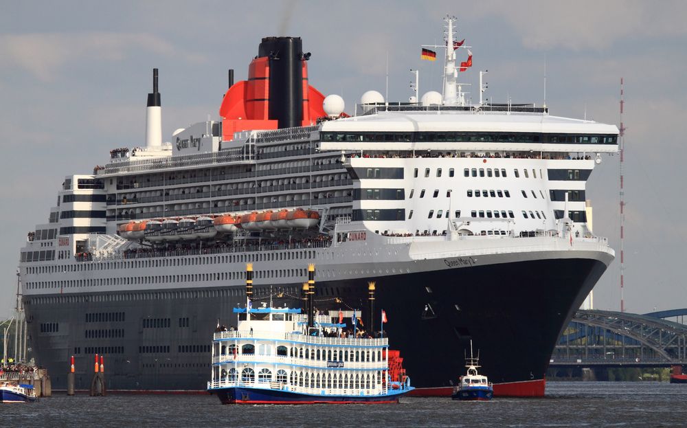 qm2 in hamburg