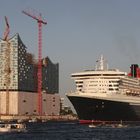 QM2 meets Elb-Philharmonie