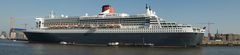 QM2 Panorama Hamburg 07.08.2009