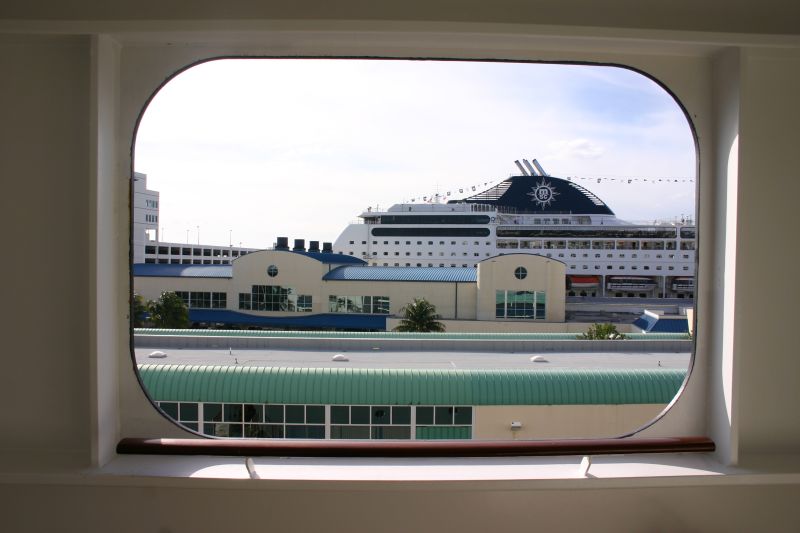 QM2 Port Everglades