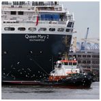 QM2 und Bugsier21