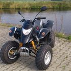 Quad am Wasser