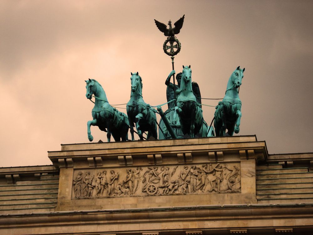 Quadriga von Thorsten M. Schmidt