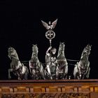 Quadriga bei Nacht