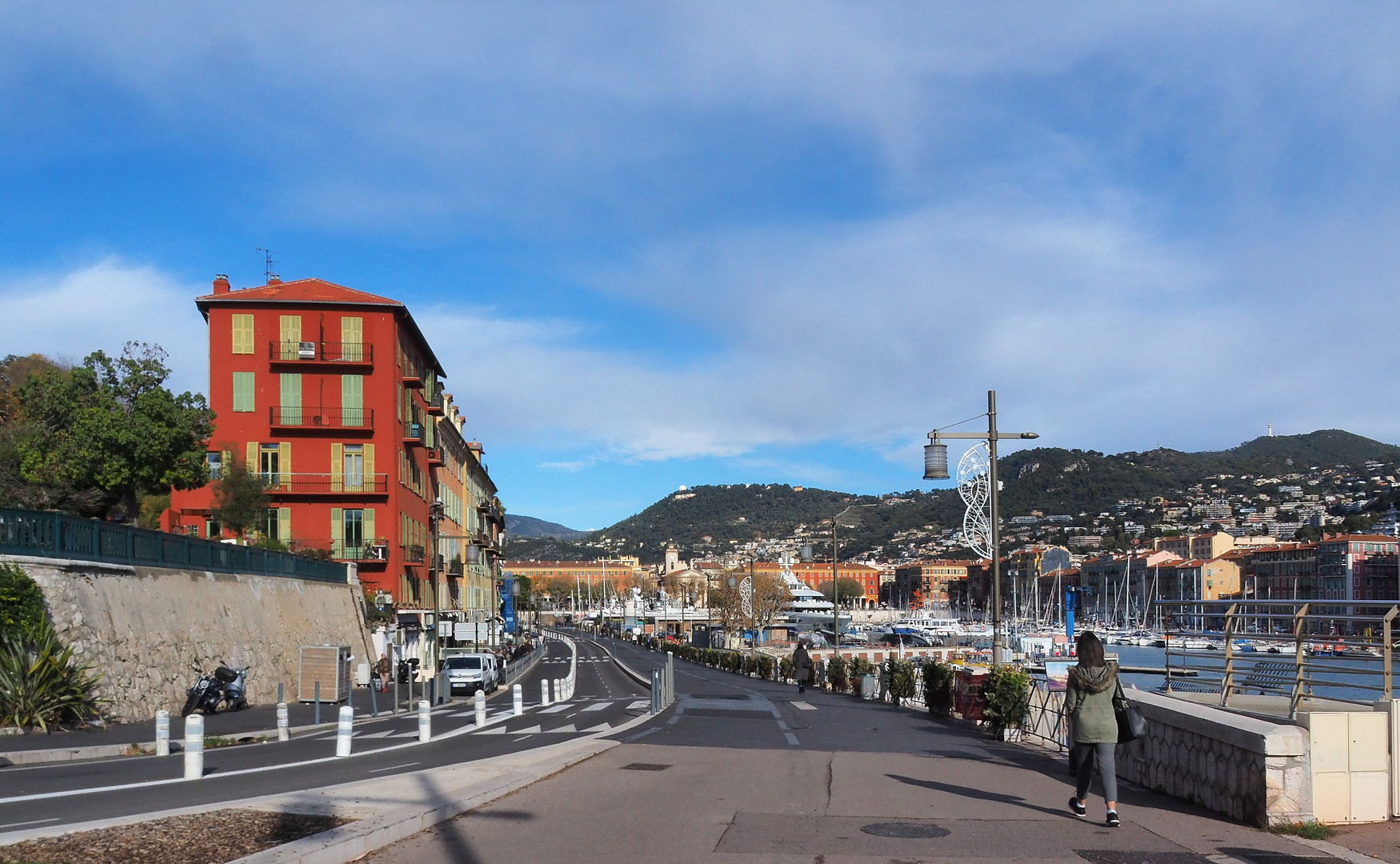 Quai Lunel, près du port de Nice