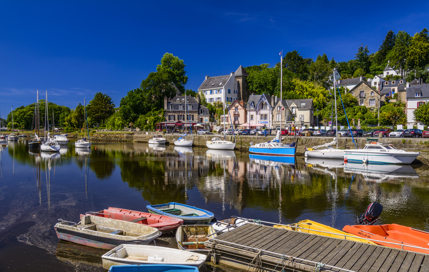 Quai Theodore Botrel Pont Aven Bretagne France Foto Bild Wasser Himmel Hafen Bilder Auf Fotocommunity