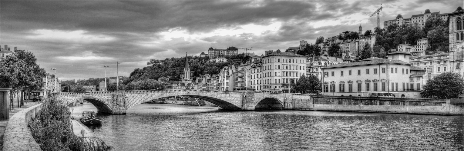 QUAIS DE SAÔNE 