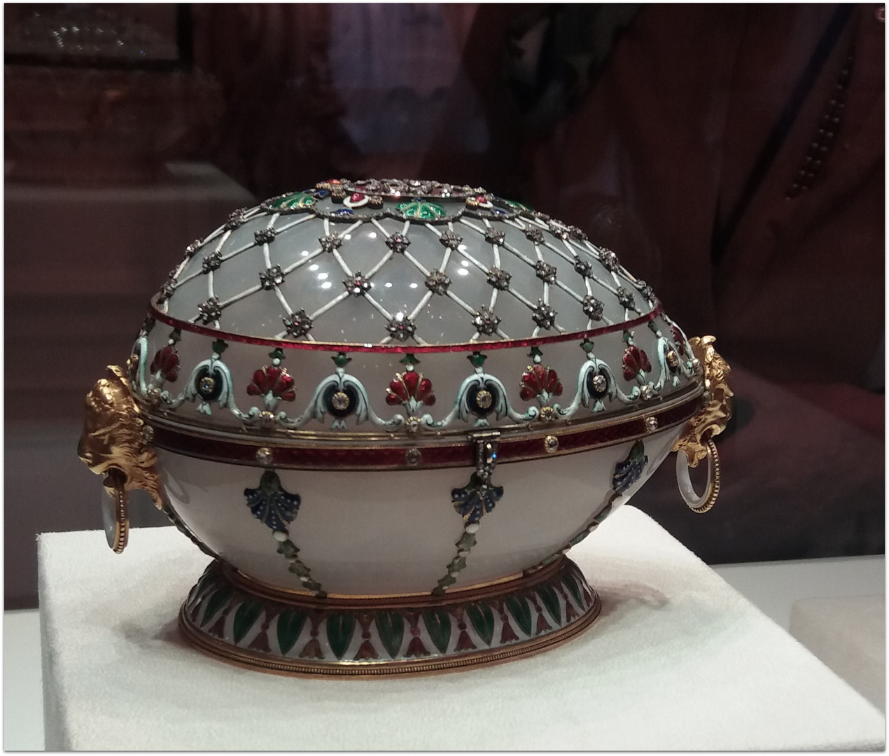 ..Qualche esempio delle celebri uova di Fabergè...